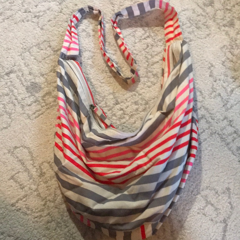 Old navy satchel bag